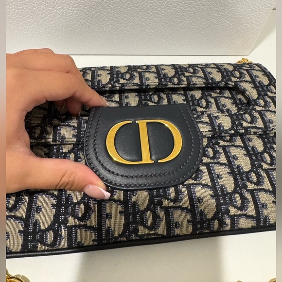 Christian Dior Oblique Double Clutch w/Strap - Picture 6 of 10